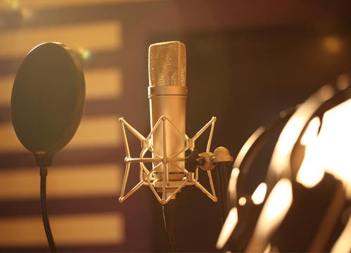 传媒专业学什么就业前景及方向介绍?女生学传媒怎么样好就业吗?