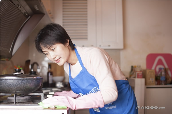 未来家政行业前途如何?家政行业未来四大动态哪些大学开设此专业